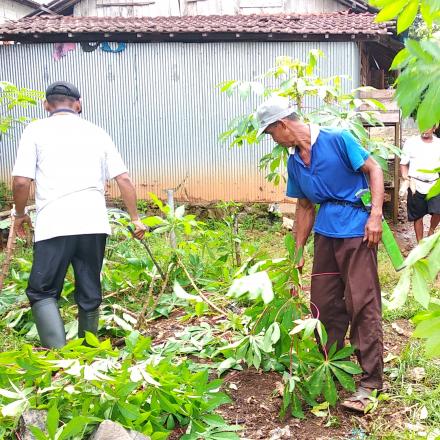 Album : GOTONG ROYONG